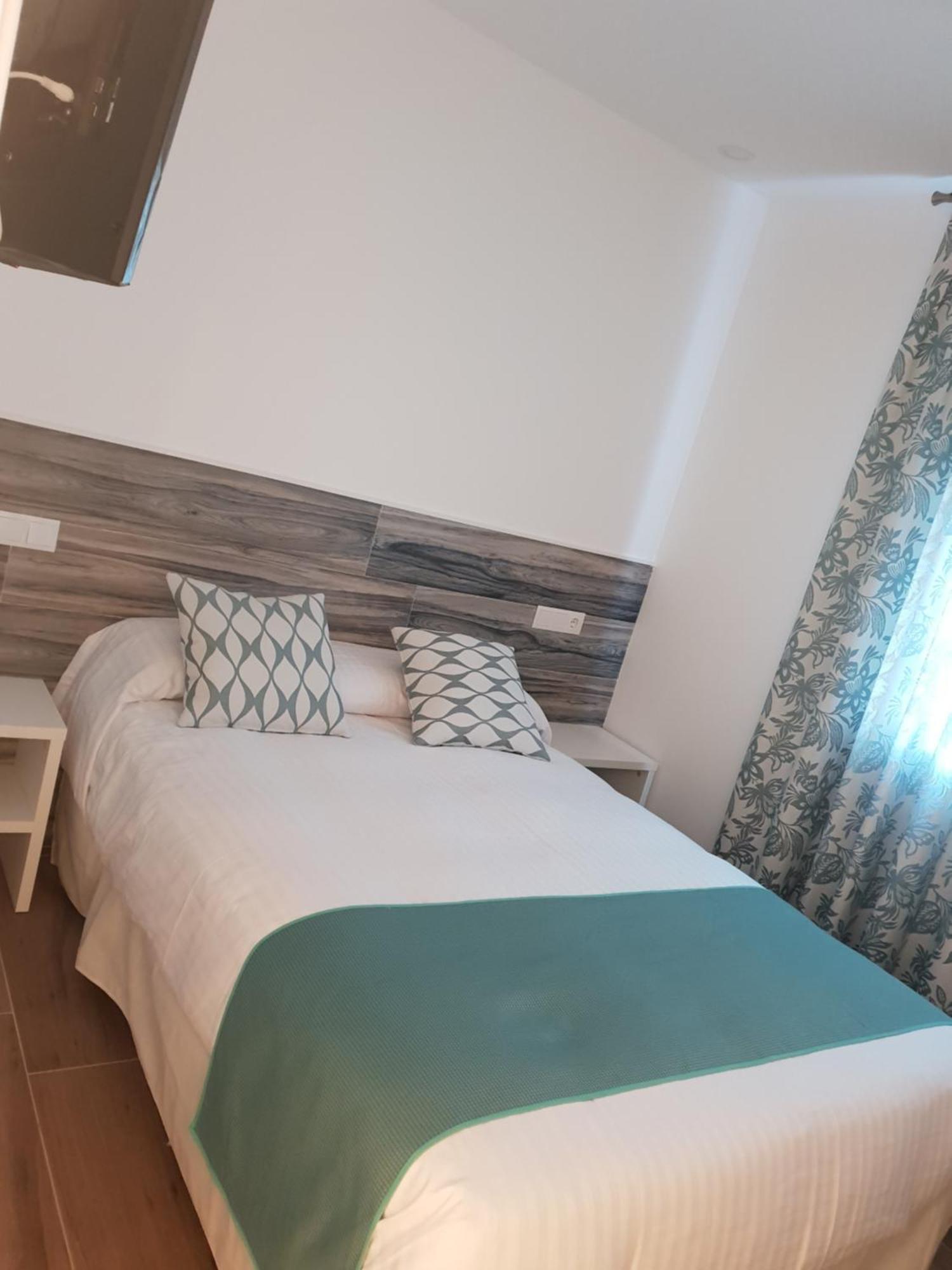 Hostal Cabanas Carboneras de Guadazaón Dış mekan fotoğraf