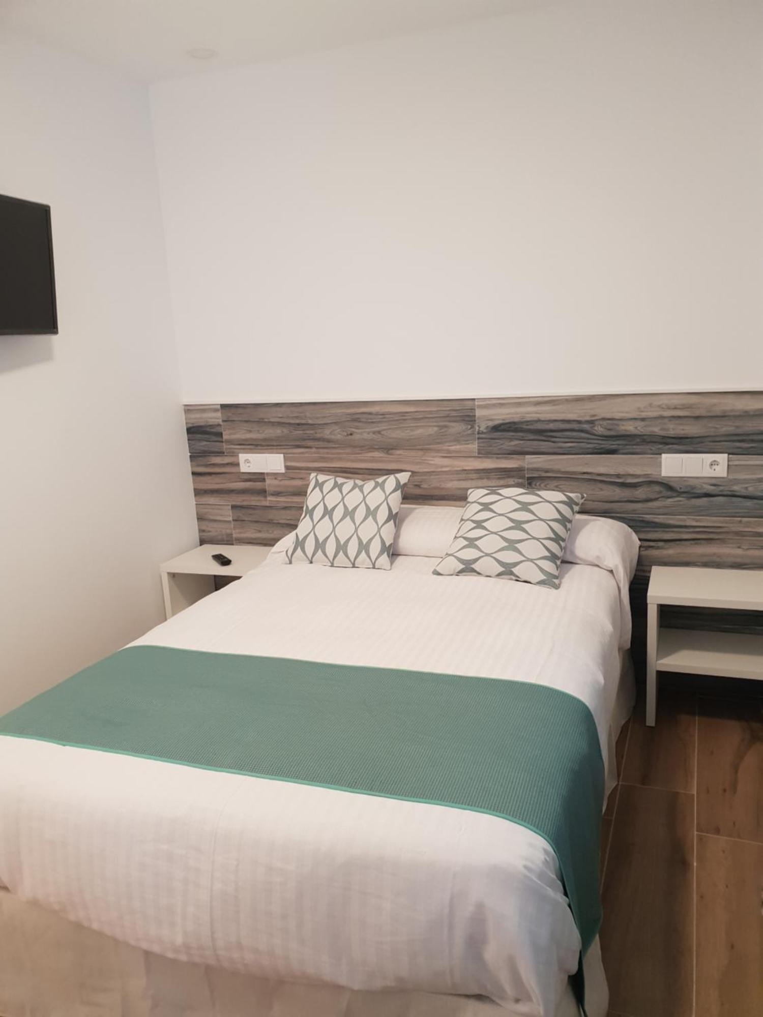 Hostal Cabanas Carboneras de Guadazaón Dış mekan fotoğraf