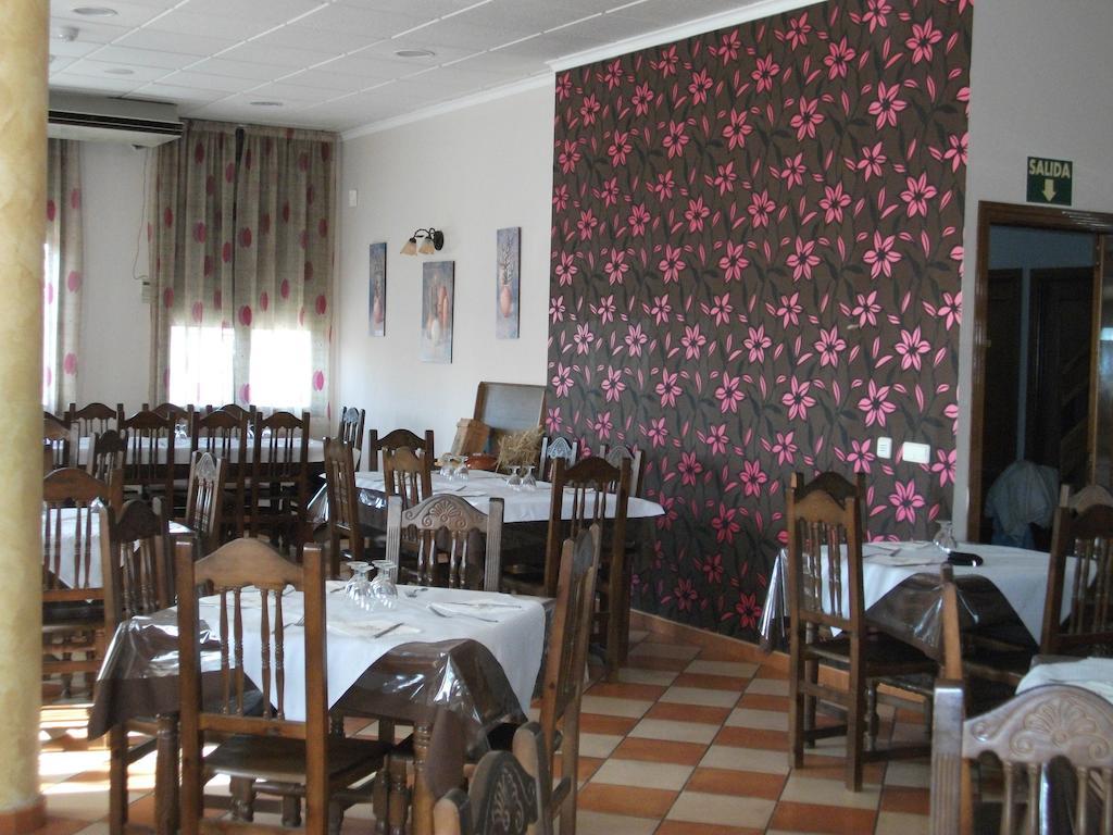 Hostal Cabanas Carboneras de Guadazaón Dış mekan fotoğraf