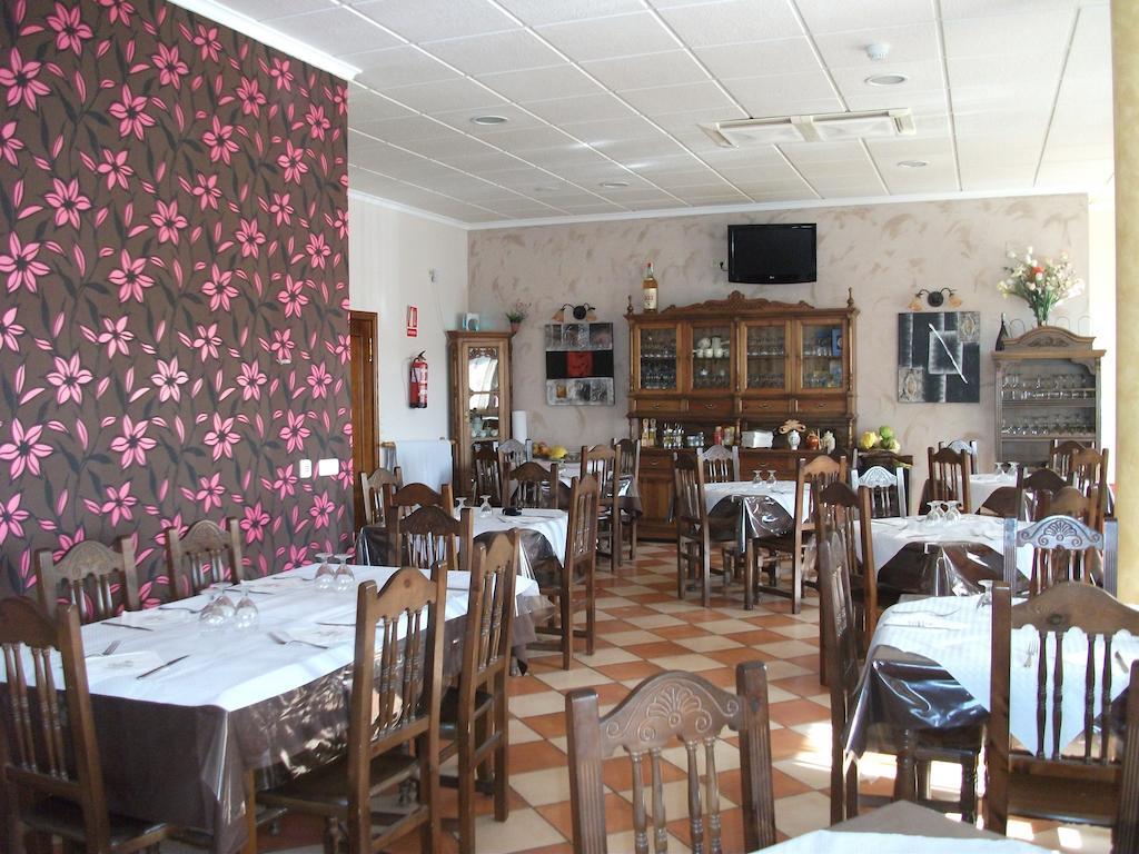 Hostal Cabanas Carboneras de Guadazaón Dış mekan fotoğraf